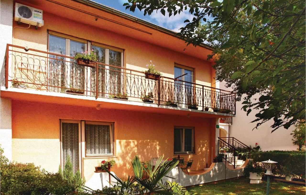 Nice Apartment In Pula With Wifi Exterior foto